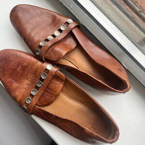 Frye Terri Hammered Stud Loafer in Cognac, Size 7